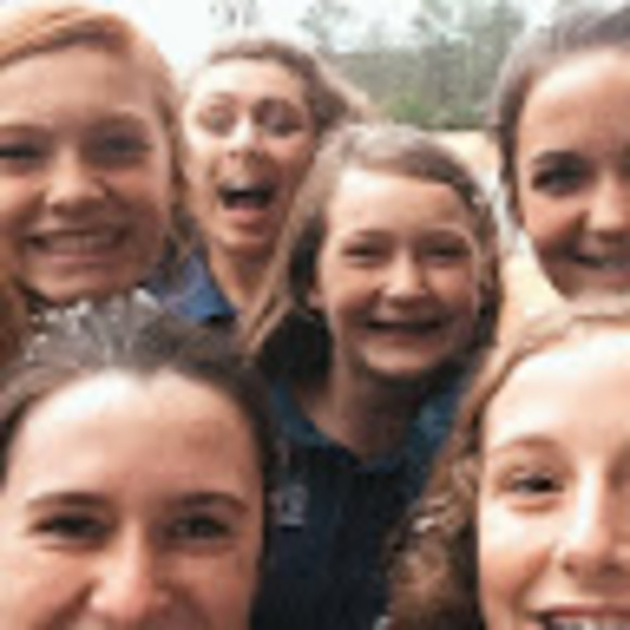 Meet your Posher, Ella - Picture 1 of 1